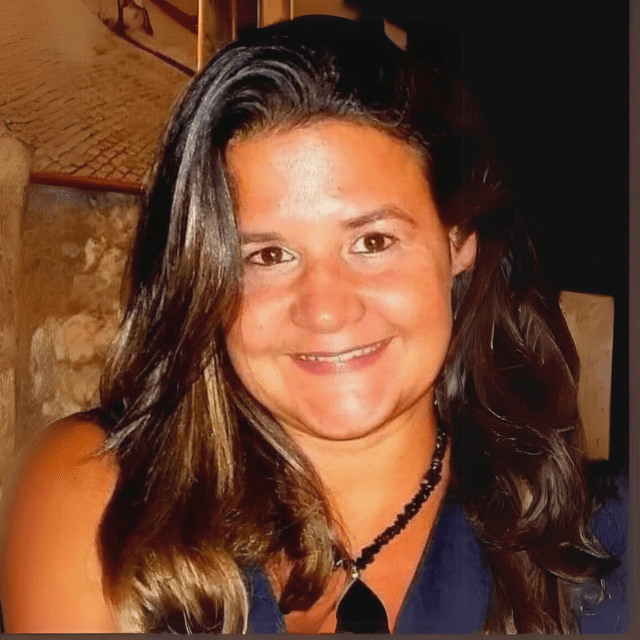 Mirna Barros Teixeira