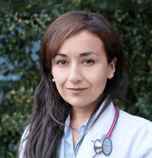 Profile photo of Cecilia Plaza, MD MPH, a public health physician, WHO Collaborating Centre Director, and speaker from Chile.