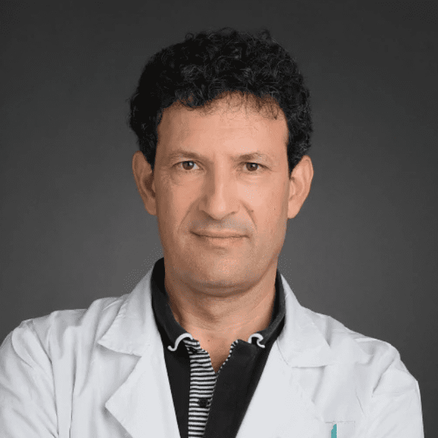 Prof. Elad Schiff, pioneer in hospital-based integrative medicine