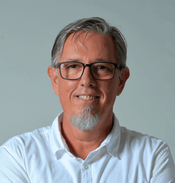 Headshot of Nelson Filice de Barros, a Full Professor at UNICAMP and speaker at the 3rd WCTCIM, looking at the camera.