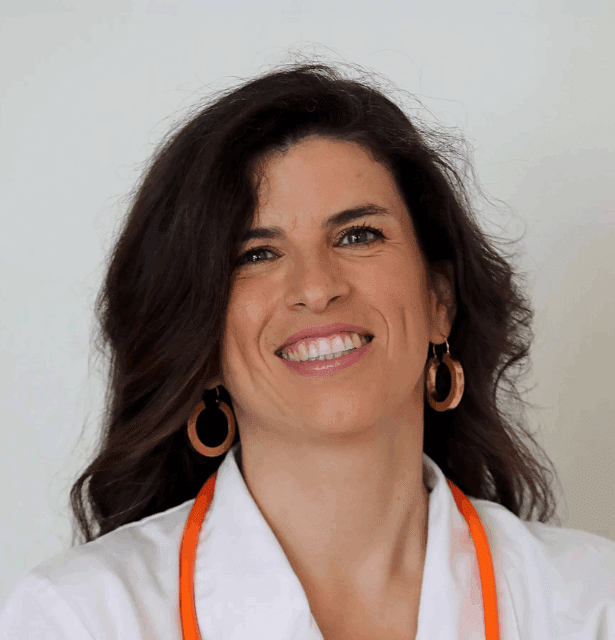 Professional headshot of Dr. Ana Moreira, a speaker at the 3rd WCTCIM, who specializes in Integrative Medicine.