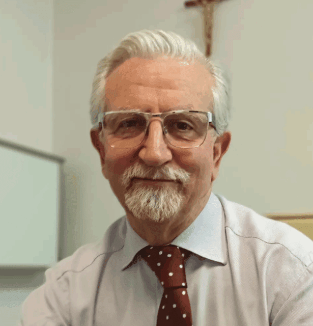 Professional headshot of Massimo Bonucci, an Italian medical oncologist and speaker at the 3rd WCTCIM, looking at the camera.