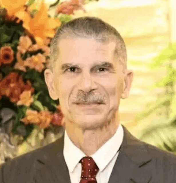 Professional headshot of Ricardo Tabach, speaker at the 3rd WCTCIM and Professor of Pharmacology specializing in medicinal plants.