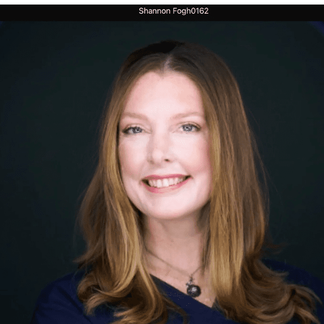 Foto de Shannon Elizabeth Fogh