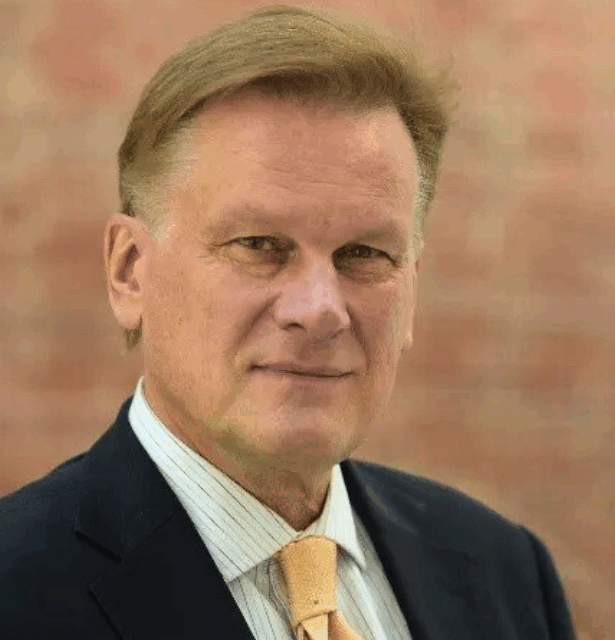 Professional headshot of Stefan Willich, Professor at Charité-Berlin and speaker at the 3rd WCTCIM in a formal setting.