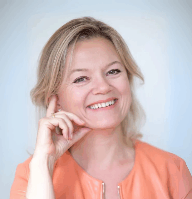 Professional headshot of Anne Gimalac, MSc MBA, Head of the Navi research institute for integrative health in Switzerland.