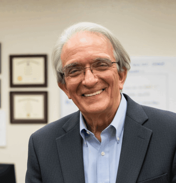 Headshot of Paulo Maldonado, Vice President of LMHI for Brazil and a homeopathy professor, featured as a speaker at the 3rd WCTCIM.