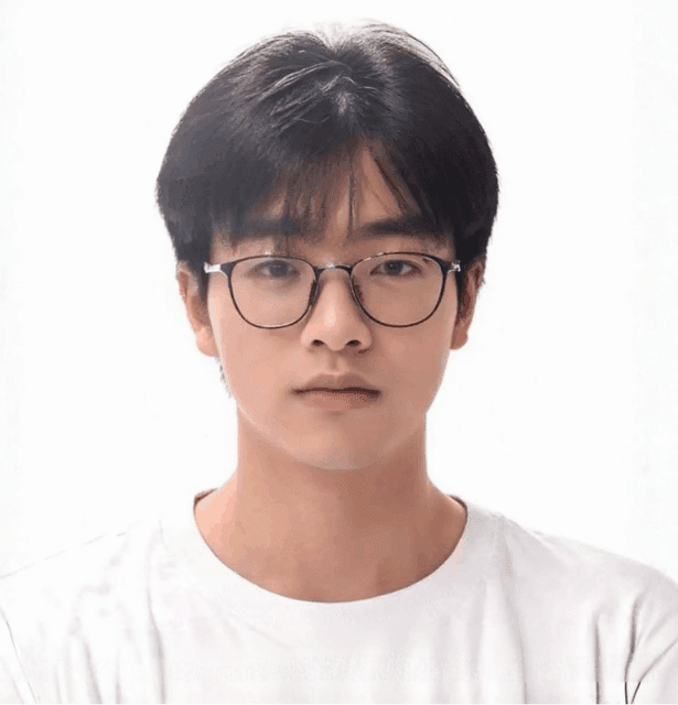 Profile photograph of Zeyang Shi, Master of Integrated Medicine from Beijing University, a speaker at the 3rd WCTCIM.